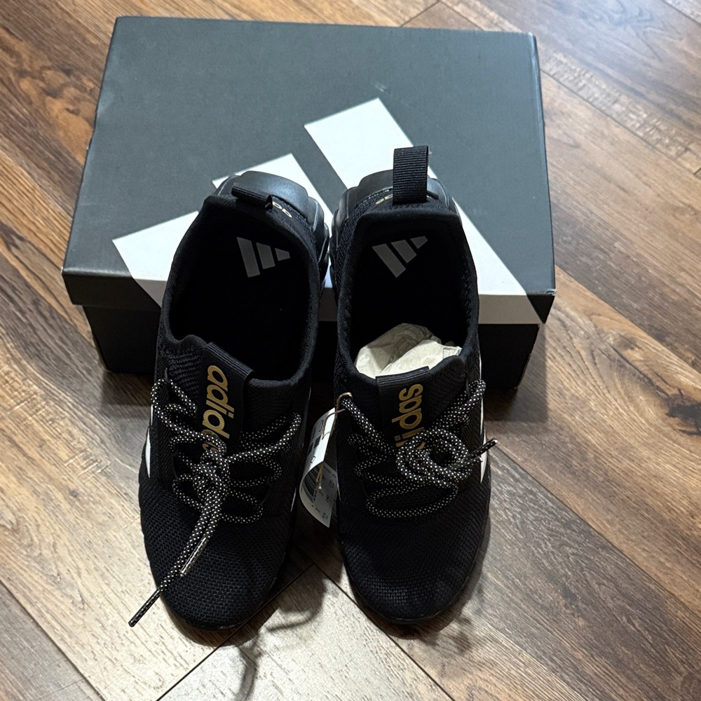 Adidas Kids Black and Gold Sneakers size 5.5 running